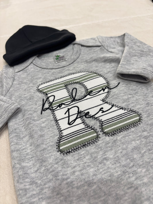 Personalized baby outfit set